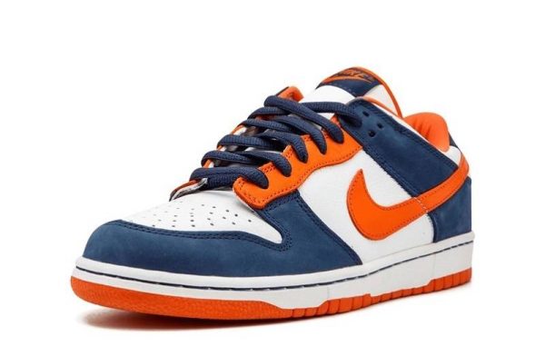 Nike SB Dunk Low "Broncos"