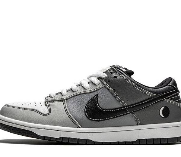 Nike SB Dunk Low “Lunar Eclipse West”