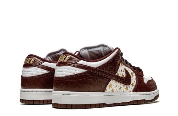 SB Dunk Low Stars "Barkroot Brown"