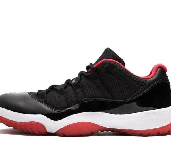 Jordan 11 Retro Low "Bred"