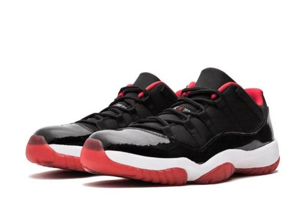 Jordan 11 Retro Low "Bred"