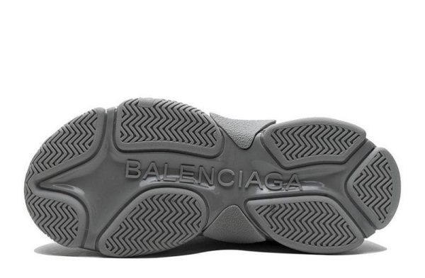 Balenciaga Triple S "Grey Black"