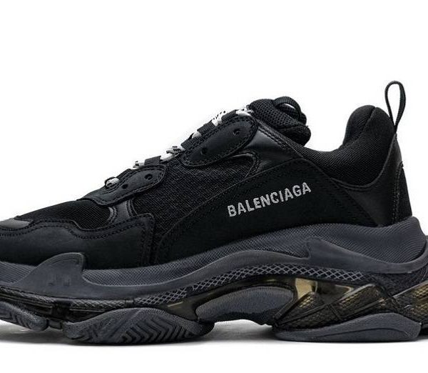 Balenciaga Triple S Clear Sole "Black"