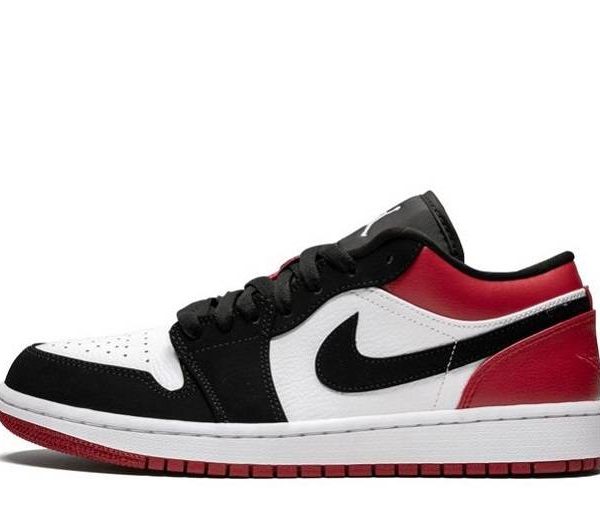 Air Jordan 1 Low “Black Toe”