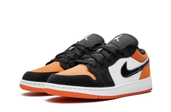 Air Jordan 1 Low “Shattered Backboard”