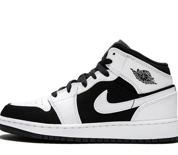 Air Jordan 1 Mid "White Black"