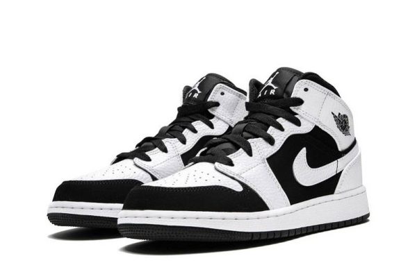 Air Jordan 1 Mid "White Black"