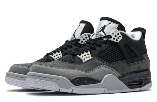 Air Jordan 4 Retro “Fear”