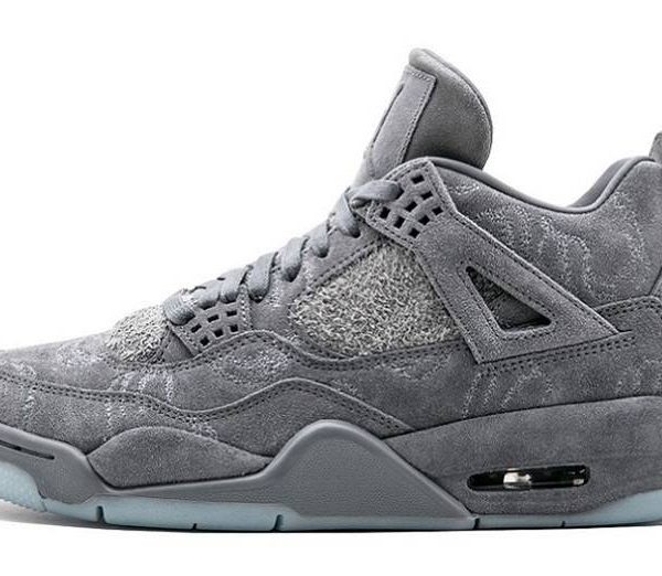 Air Jordan 4 Retro Kaws "Cool Grey"