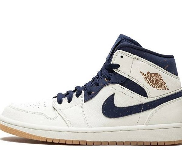 Jordan 1 "Jeter" Mid