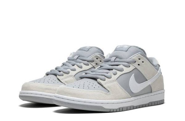 SB Dunk Low "Summit White"