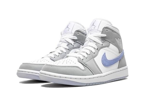 Air Jordan 1 "Wolf Grey/Aluminum" Mid