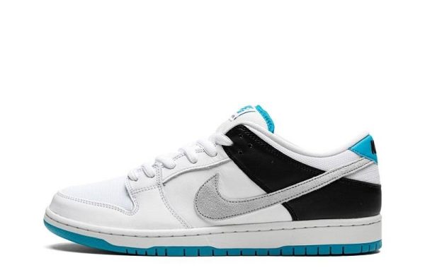 Nike SB Dunk Low “Laser Blue”