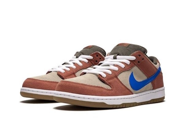 SB Dunk Low Pro “Corduroy”