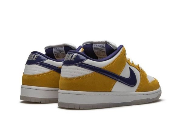 SB Dunk Low Pro "Laser Orange"