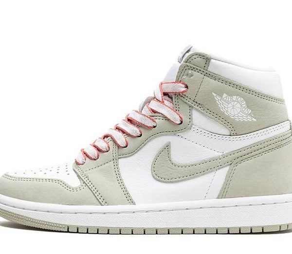 Jordan 1 Retro High OG "Seafoam"