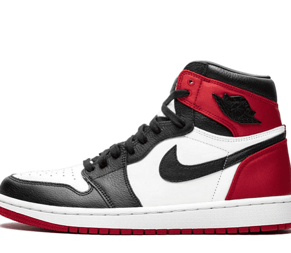 Wmns Air Jordan 1 Retro High “Satin Black Toe”