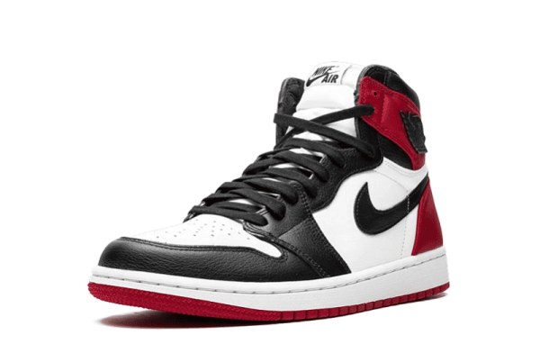 Wmns Air Jordan 1 Retro High “Satin Black Toe”