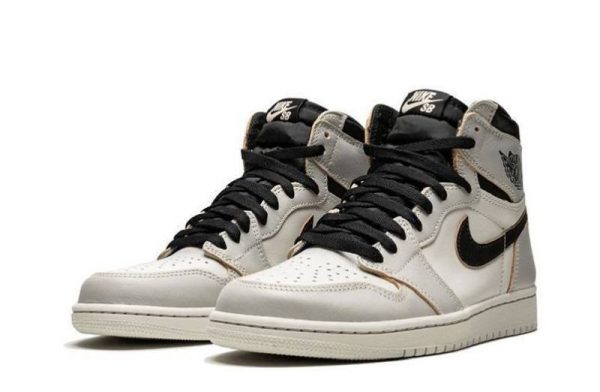 Air Jordan 1 SB Retro High OG "NYC to Paris"