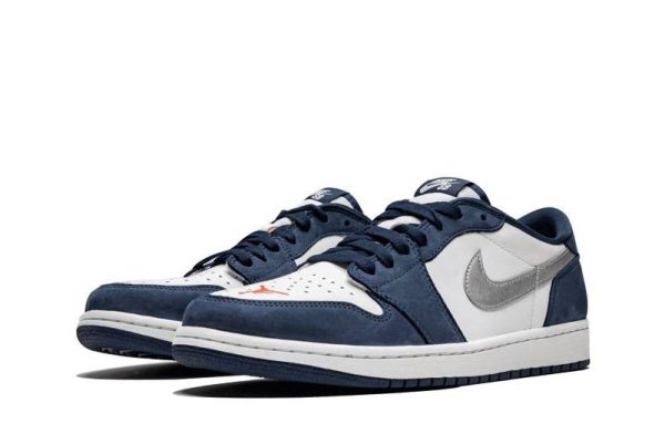 SB x Air Jordan 1 Low “Midnight Navy”