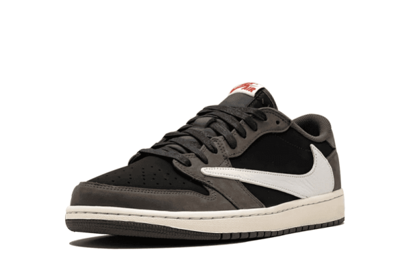 Travis Scott Jordan 1 Retro Low OG SP “Dark Mocha”