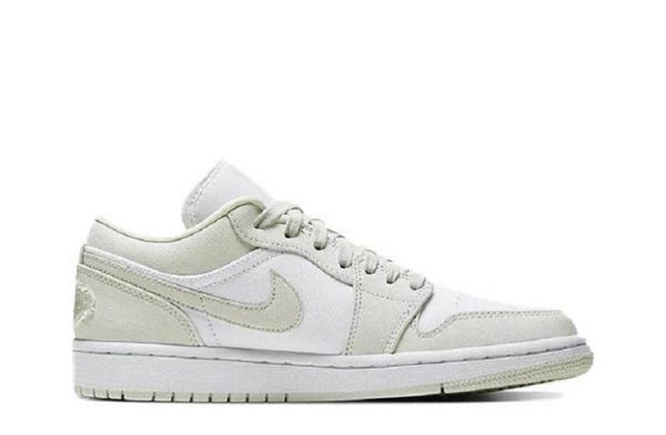 Air Jordan 1 Low "Spruce Aura" WMNS