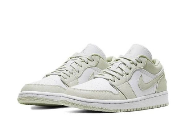 Air Jordan 1 Low "Spruce Aura" WMNS