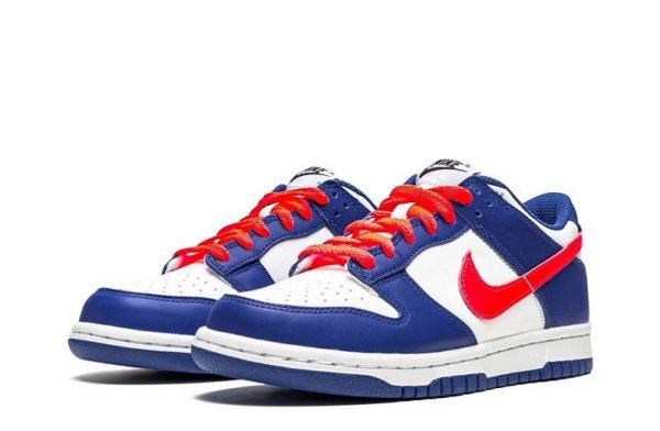 Dunk Low “Royal/Red”