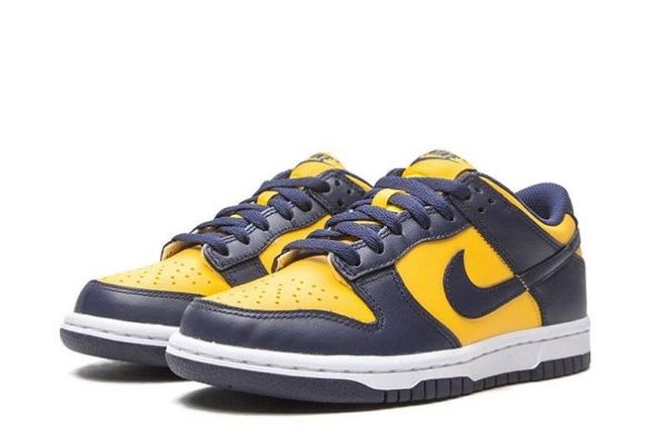 Dunk Low "Michigan"