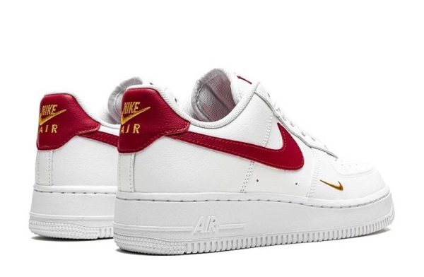 Air Force 1 ’07 Essential “White Gym Red”