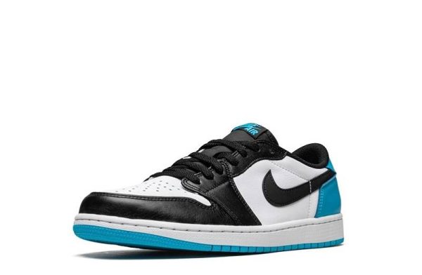 Jordan 1 “UNC” Low