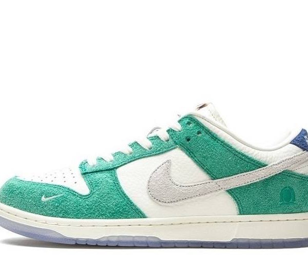 Kasina x Dunk Low "Neptune Green"