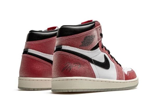 Trophy Room x Air Jordan 1 High OG "Chicago"