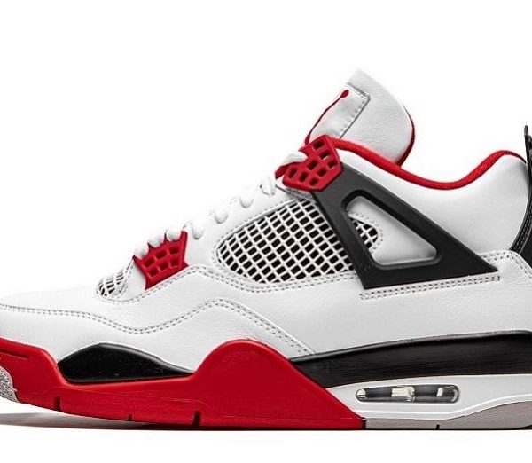 Air Jordan 4 Retro “Fire Red 2020”