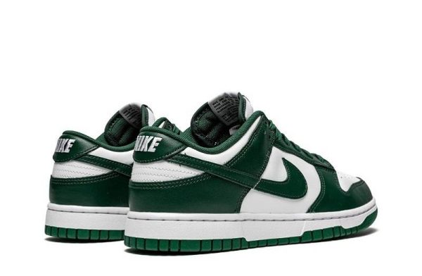 Dunk Low “Varsity Green”