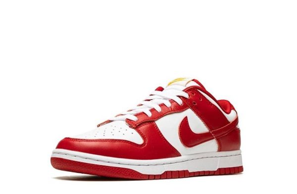 Nike Dunk Low “Gym Red”