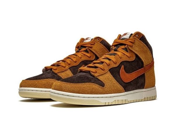 Dunk High “Dark Curry”