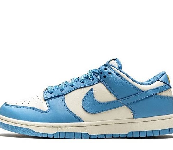 Dunk Low WMNS “Coast”