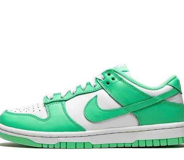 Dunk Low “Green Glow”