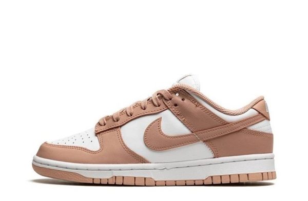 SB Dunk Low “Rose Whisper”