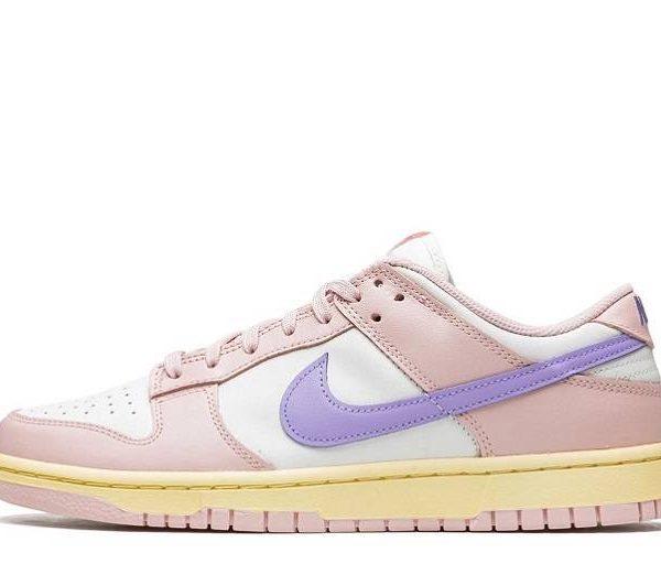 Nike Dunk Low “Pink Oxford”