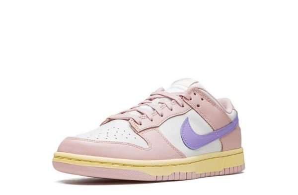 Nike Dunk Low “Pink Oxford”