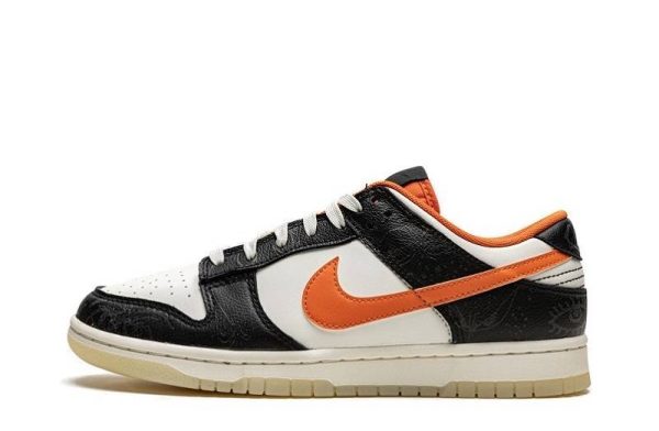 Dunk Low “Halloween”