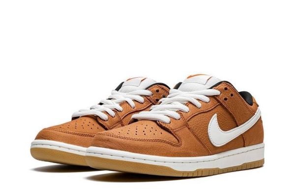 Nike SB Dunk Low “Russet Sail”