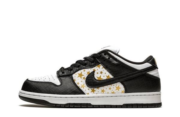 SB Dunk Low Stars "Black"