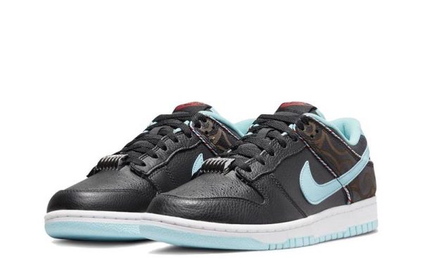 SB Dunk Low “Barber Shop Black”