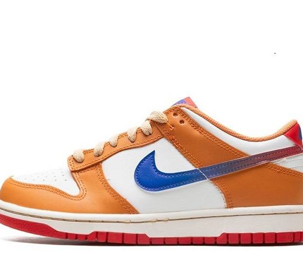 Dunk Low “Hot Curry”