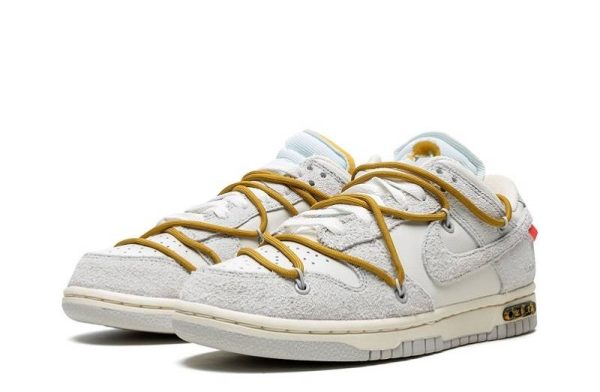 Off-White x Nike Dunk Low "Lot 37"