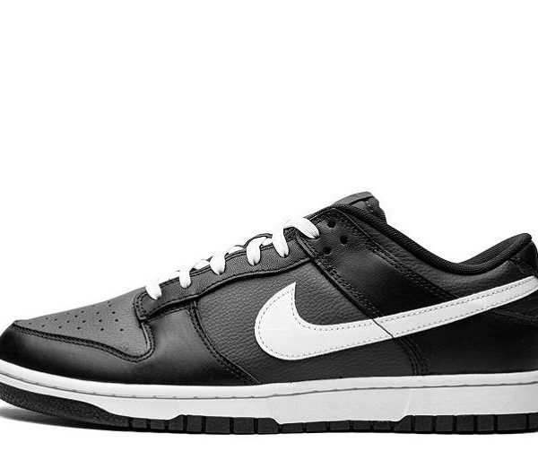 SB Dunk Low “Black/White”