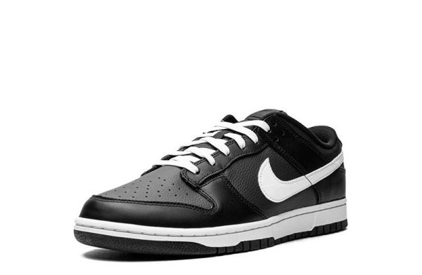 SB Dunk Low “Black/White”